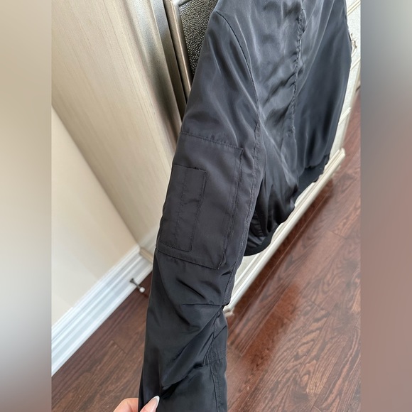 Bomber Jacket - Picture 4 of 8